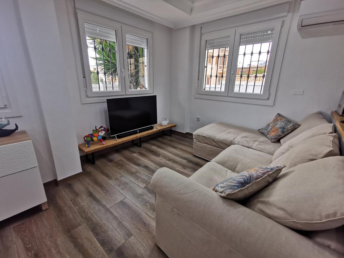 El Moncayo Spacious Villa With Private Pool And Beach Views מראה חיצוני תמונה