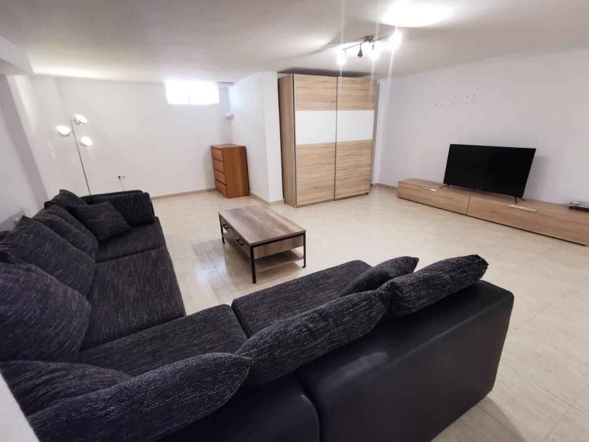 El Moncayo Spacious Villa With Private Pool And Beach Views מראה חיצוני תמונה