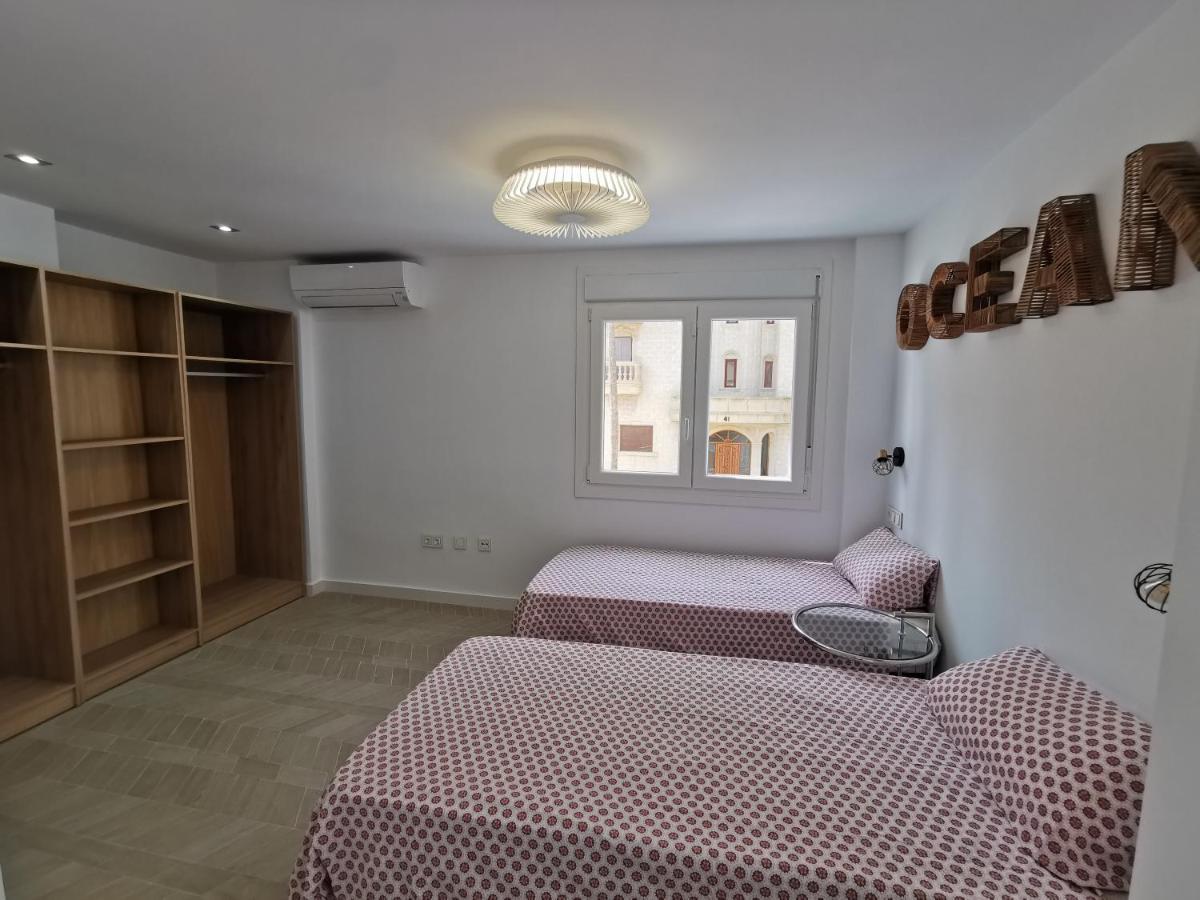 El Moncayo Spacious Villa With Private Pool And Beach Views מראה חיצוני תמונה
